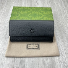 Gucci Wallets Purse